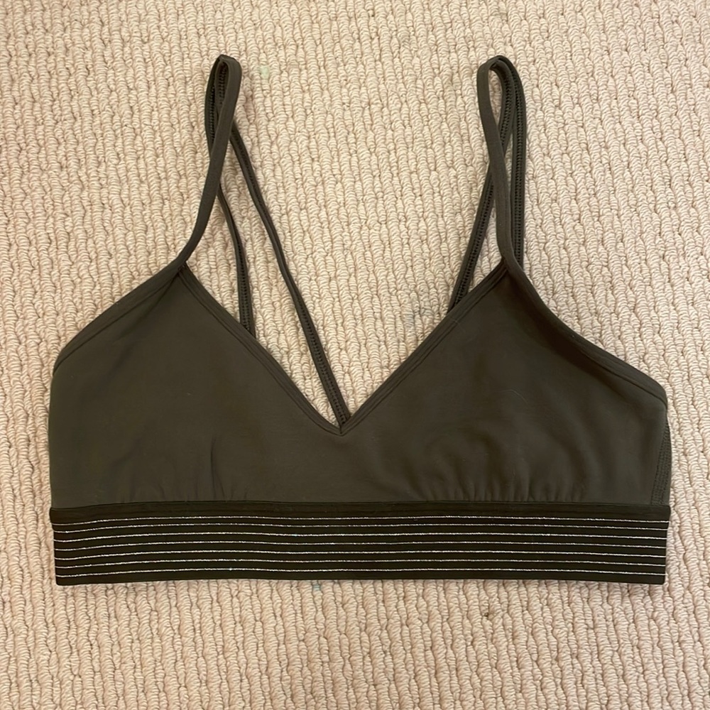 Lululemon olive green athletic bra size 4